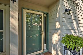 Walk to Coligny Beach: Tropical Hilton Head Condo