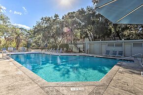 Walk to Beach: HHI Townhome w/ Pool Access!