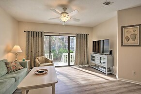 Walk to Beach: HHI Townhome w/ Pool Access!