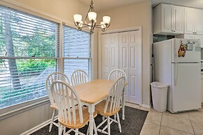 Walk to Beach: HHI Townhome w/ Pool Access!