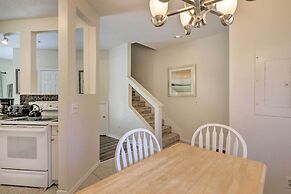 Walk to Beach: HHI Townhome w/ Pool Access!