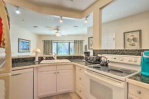Walk to Beach: HHI Townhome w/ Pool Access!