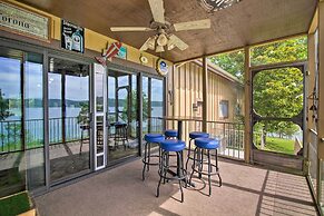 Inviting Home w/ Pool & Hot Tub on Table Rock Lake