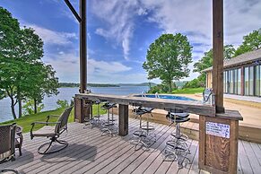 Inviting Home w/ Pool & Hot Tub on Table Rock Lake