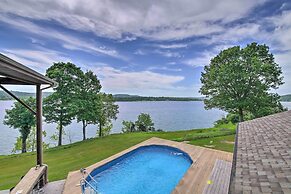 Inviting Home w/ Pool & Hot Tub on Table Rock Lake