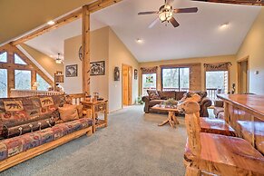 Idyllic Table Rock Lake Cabin w/ Fire Pit!