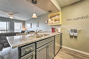 Inviting Branson West Condo w/ Pool Access