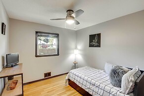 Kansas City Split-level Home, Near Stadiums!