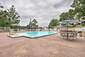 Beach & Pool Access: Lake of the Ozarks Condo!
