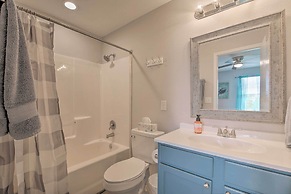 Bright Branson Vacation Rental w/ Balcony & Views!