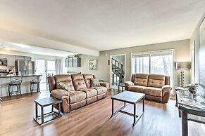 < 1 Mi to Margaritaville Resort: Osage Beach Home!