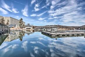 < 1 Mi to Margaritaville Resort: Osage Beach Home!