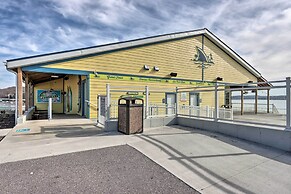 < 1 Mi to Margaritaville Resort: Osage Beach Home!