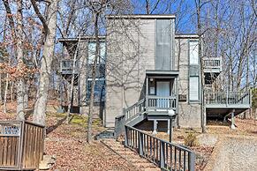 < 1 Mi to Margaritaville Resort: Osage Beach Home!