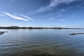 Pool Access & Boat Slip: Lake Ozark Condo!