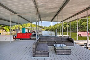 2 Mi to Margaritaville: Lake of the Ozarks Home!