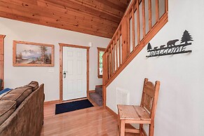 Lakefront Branson Cabin: 6 Mi to Branson Strip!