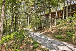 Mountain Rest Cottage w/ Gas Fireplace!