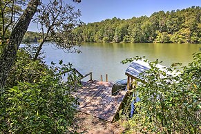 Mountain Rest Cottage w/ Gas Fireplace!