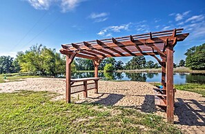 Lakefront A-frame Cabin With Community Perks
