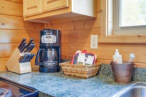 Lakefront Columbia Cabin w/ Porch & Shared Dock
