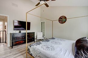 Lakefront Vacation Rental With Dock & Views!