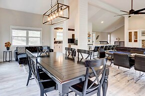 Lakefront Vacation Rental With Dock & Views!