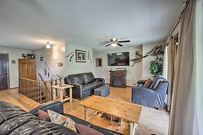 Lakefront Table Rock Home With Fire Pit!