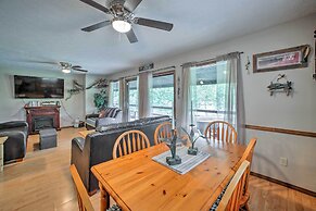 Lakefront Table Rock Home With Fire Pit!