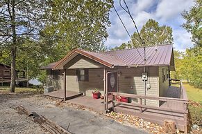 Lakefront Table Rock Home With Fire Pit!