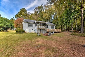 Lakefront Westminster Retreat w/ Boat Dock!