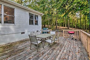 Lakefront Westminster Retreat w/ Boat Dock!