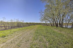 Lodge on 240 Acres w/ Deck, Grill & Fire Pit!