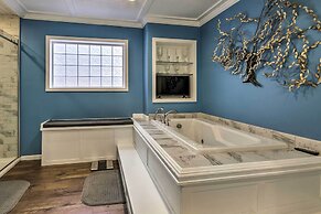 Lake-view Osage Beach Resort Home w/ Game Room!