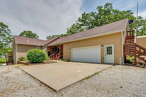 'lazy RS Lakehouse' w/ Private Hot Tub & Boat Dock