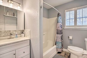 'lazy RS Lakehouse' w/ Hot Tub & Dock in Warsaw!