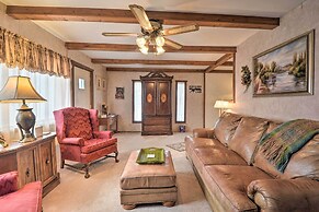 'the Lakehouse' Lovely Wappapello Country Home!