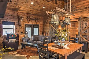Missouri Vacation Rental With Fire Pit Access