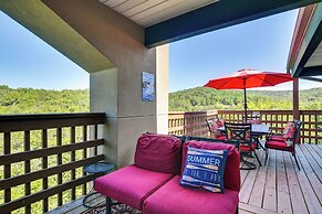 Lake Access & Pool: Branson Condo - 2 Mi to Marina