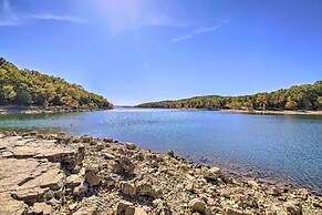 Lake Access & Pool: Branson Condo - 2 Mi to Marina