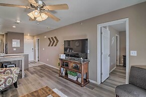 Modern Resort Condo ~ 3 Mi to Branson Landing