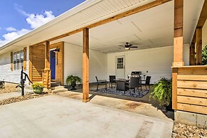 Modern Abode w/ Patio ~ 1 Mi to Stockton Lake!