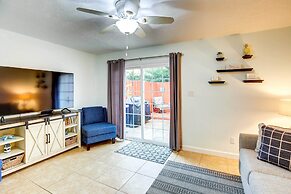 Lovely Myrtle Beach Townhome: Steps to Beach