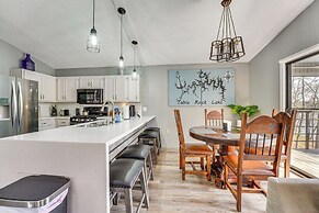 Table Rock Lake Home w/ Lake Access & Views
