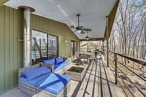 Table Rock Lake Home w/ Lake Access & Views