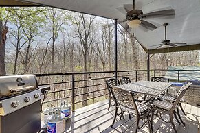 Table Rock Lake Home w/ Lake Access & Views