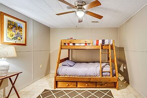 Table Rock Lake Home w/ Lake Access & Views