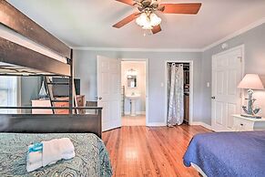 Murrells Inlet Upstairs Unit: 1 Block to Beach!