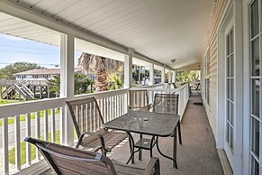 Murrells Inlet Upstairs Unit: 1 Block to Beach!