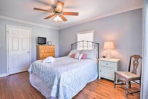 Murrells Inlet Upstairs Unit: 1 Block to Beach!